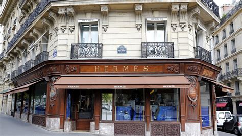 hermes triangel|Hermès, Golden Triangle, Paris, Île.